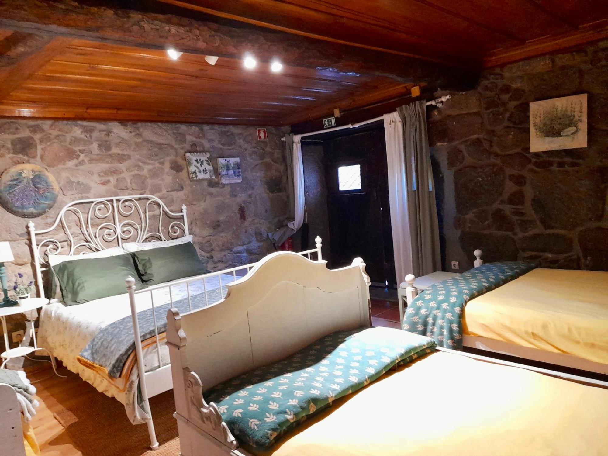 Quinta Da Mainha - Charming Houses - Escape To Nature Braga Esterno foto
